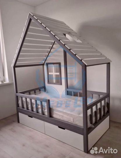 Кровать Домик