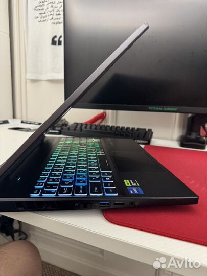 Игровой ноутбук Acer predato rtx 4060 i7-13700