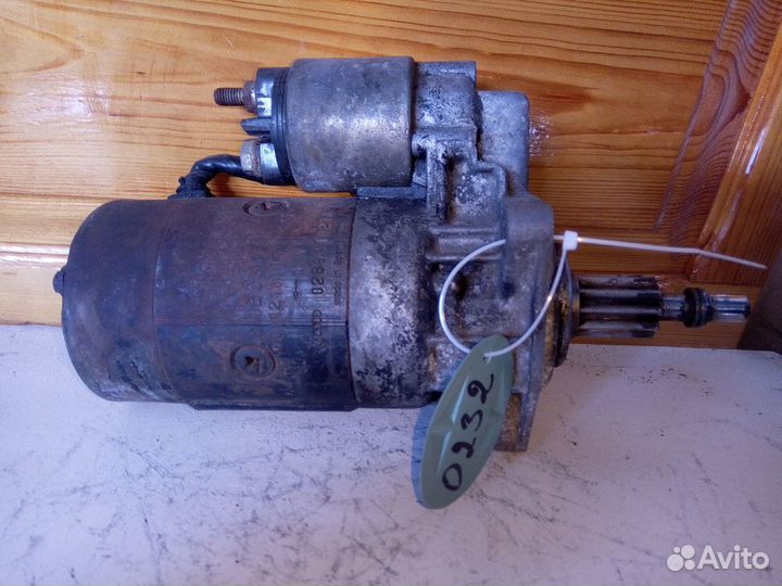 Стартер VW transporter T4 (1996-2003)