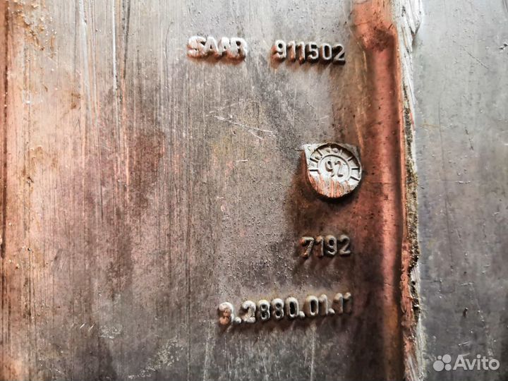 Поддон Saab 9000