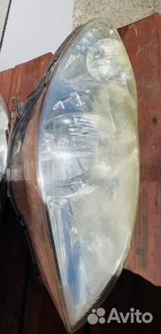 Фара на hyundai i20 правая