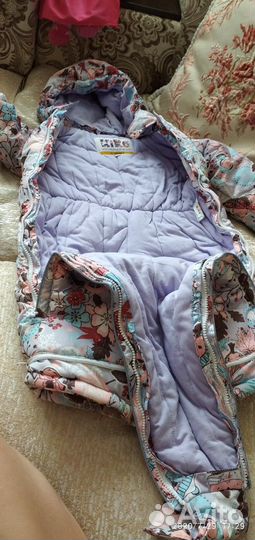 Комбинезон для девочки в отличном состоянии