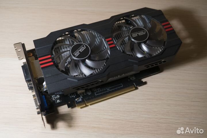 Видеокарта Asus GTX 750 Ti 2GB Почти новая