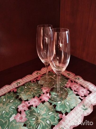 Бокалы для шампанского