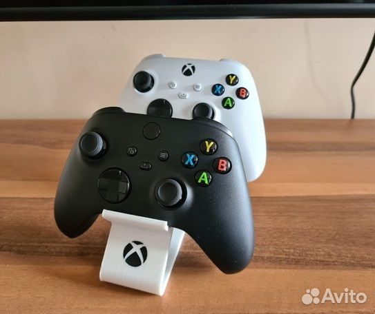 Подставки под несколько геймпадов Xbox/One/S/XS