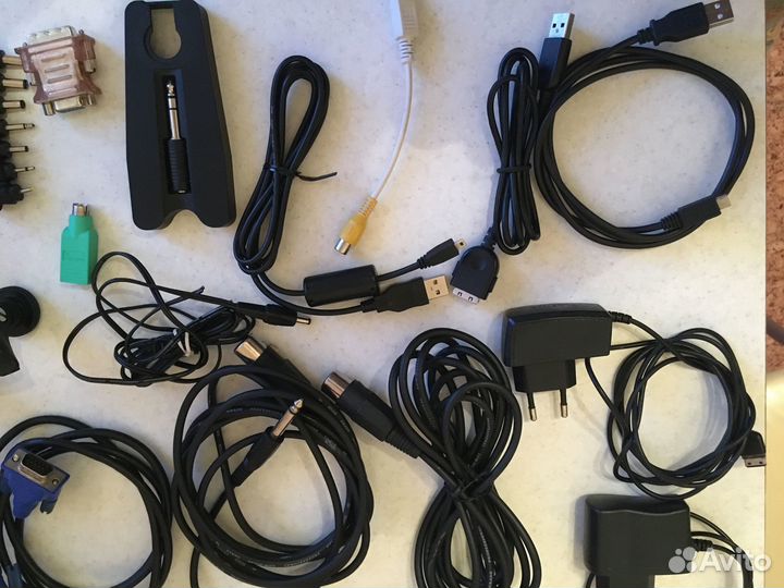 Шнуры, кабели, переходники и адаптеры