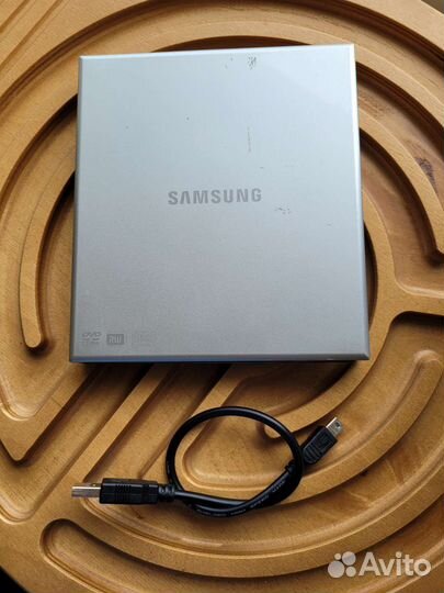 Внешний пишущий CD/DVD привод Samsung
