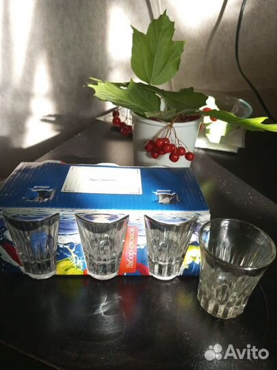 Набор стопок