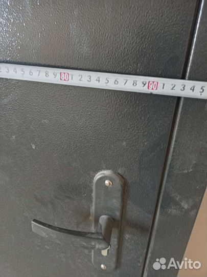 Дверь металлическая входная 90 /200 см