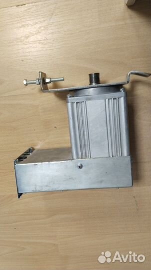 Мотор привода дверей F9 Thyssen