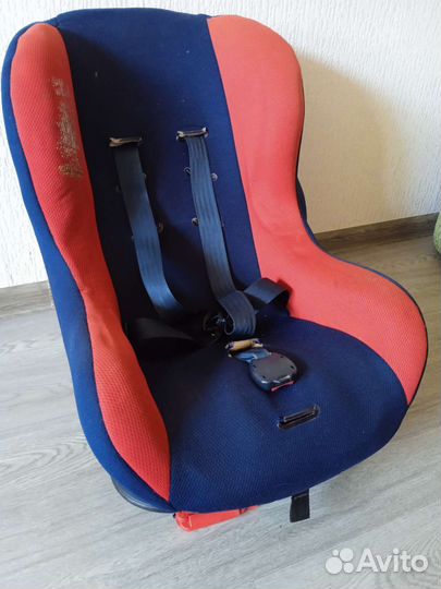 Детское автокресло