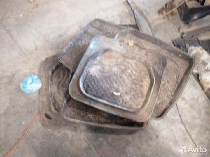 Резиновые коврики Subaru Forester