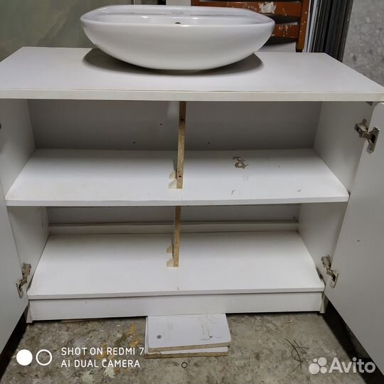 Тумбочка + раковина для ванной полный комплект