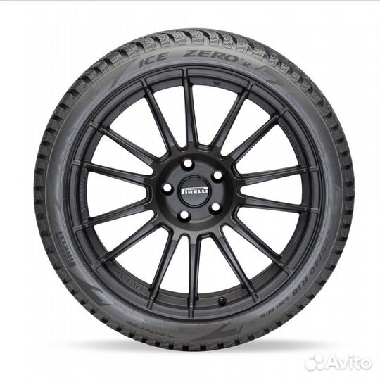 Pirelli Ice Zero 2 225/45 R18 95H