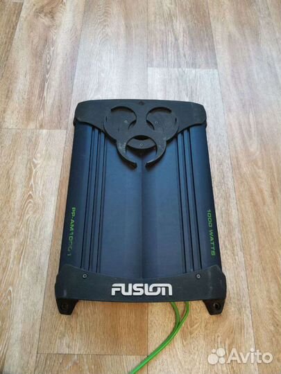 Hi-Fi Комплект: сабвуфер, усилитель, накопитель