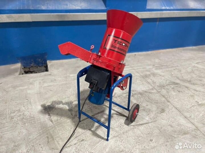 Садовый измельчитель Сенорезка Траворезка ит-250