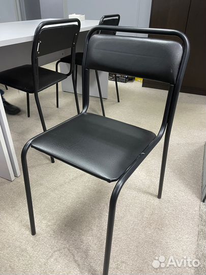 Стул офисный