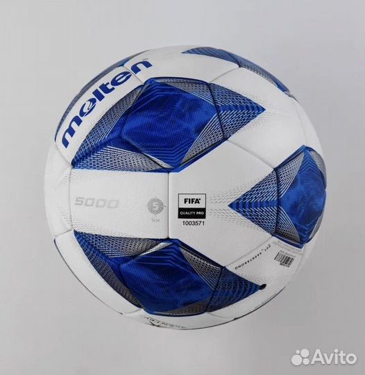 Футбольный мяч molten 5000