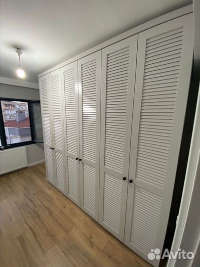 Шкаф жалюзийный под ключ