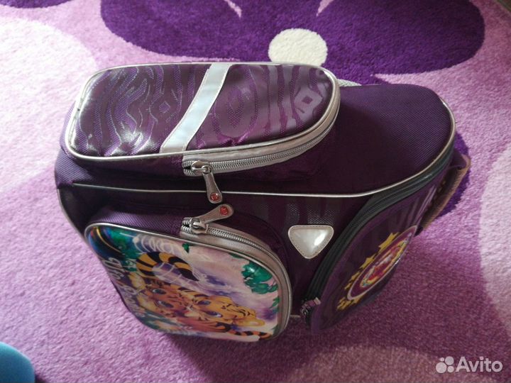 Школьный рюкзак