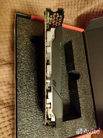 Видеокарта Gigabyte rx5600xt 6gb