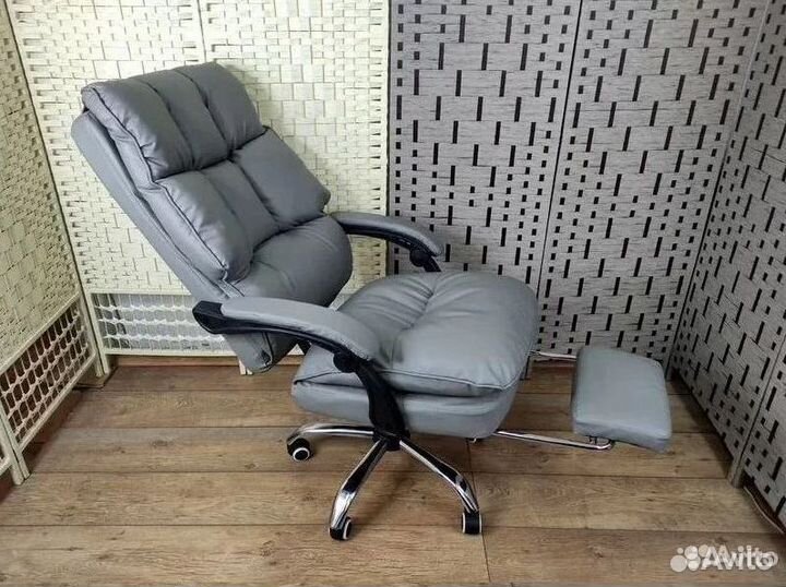 Офисное кресло (геймерское). Кресло для директора