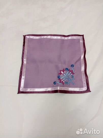 Скатерть и 6 салфеток