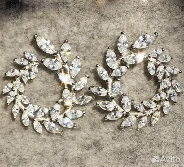 Шикарные Серьги-лепестки