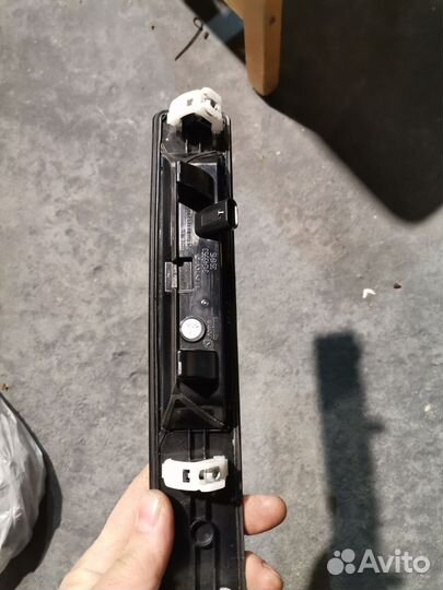 Volvo xc90 ручка крышки багажника, кнопка