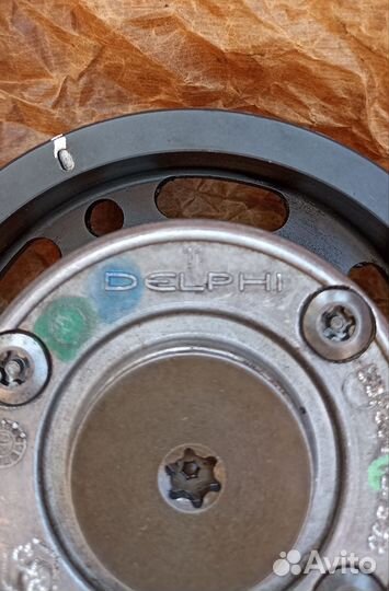 Фазорегулятор Renault Megane 2 двигатель K4M