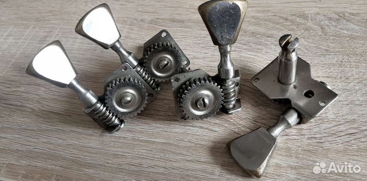 Колки для бас гитары