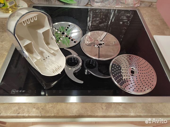 Кухонный комбайн Redmond series multiPRO