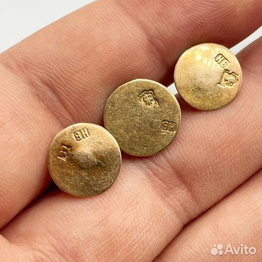 Золотые пуговицы 56 пробы нв
