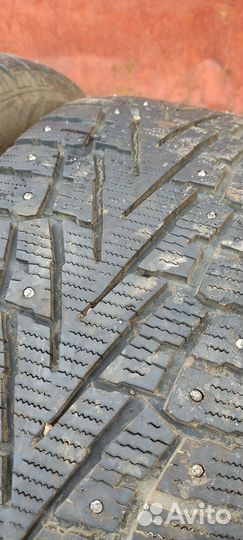 Зимние колеса на Mitsubishi pajero 4