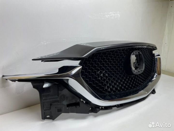 Решетка радиатора Mazda Cx-5 2021