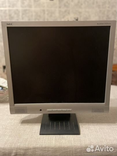 Монитор NEC LCD 92VM