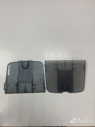 Выходной лоток