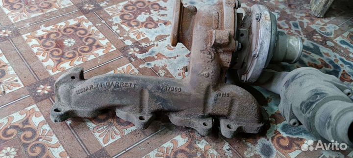 Выпускной коллектор Volkswagen Amarok