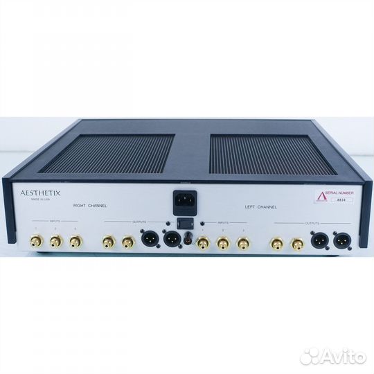 Фонокорректор Aesthetix Rhea