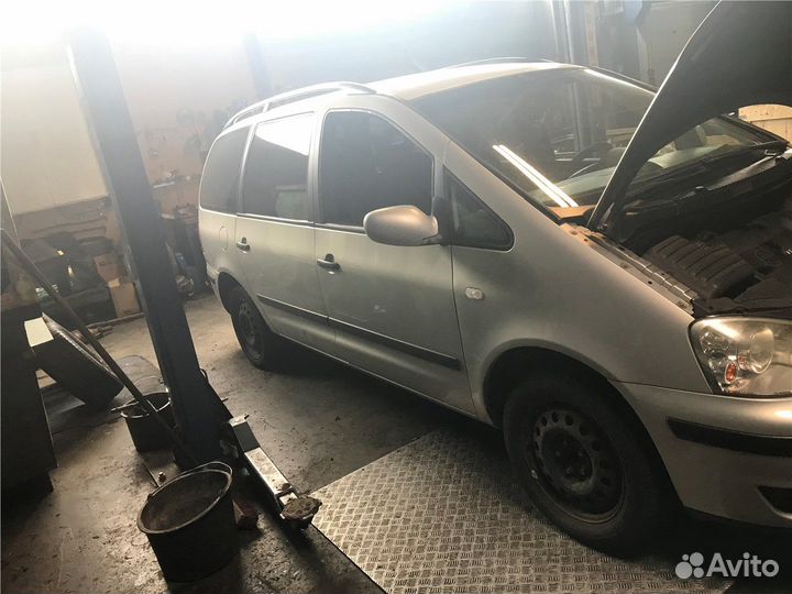 Разбор на запчасти Ford Galaxy