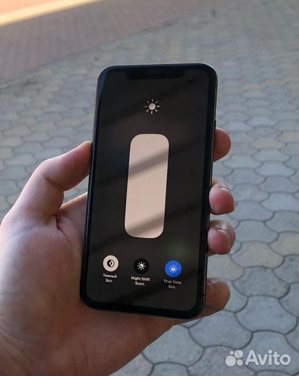 iPhone Xs, 64 ГБ