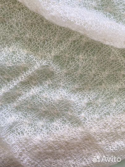 Пуховый платок шаль