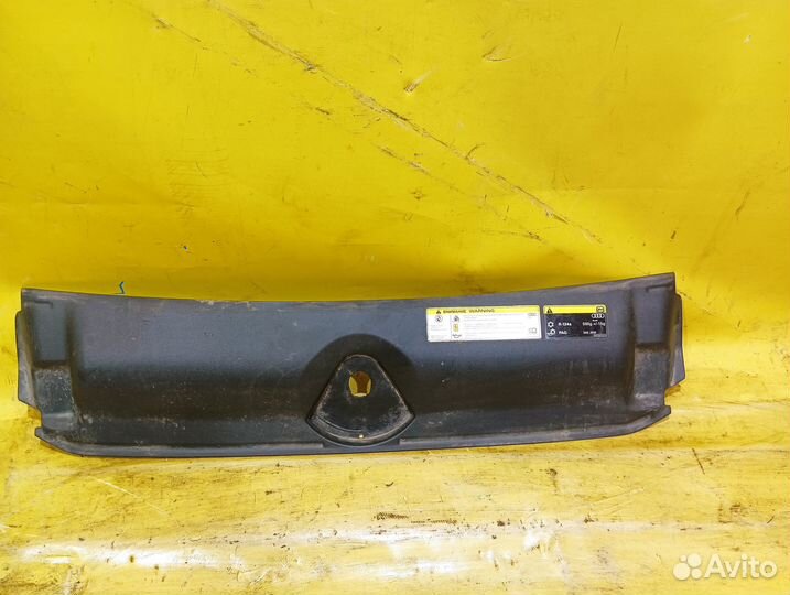 Кожух замка капота Audi A4 B9 2015 Ауди а 4