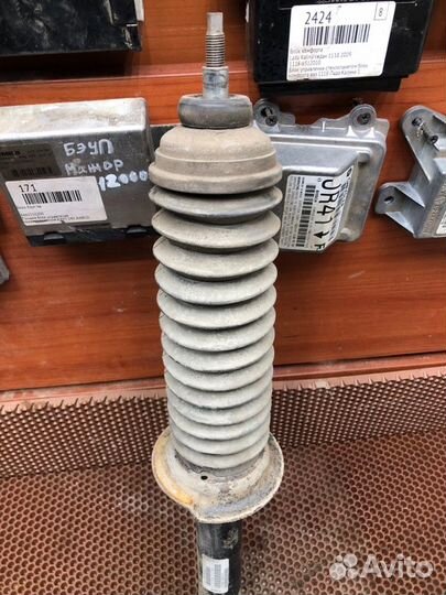 Амортизатор задний LADA Granta седан 21116 2012