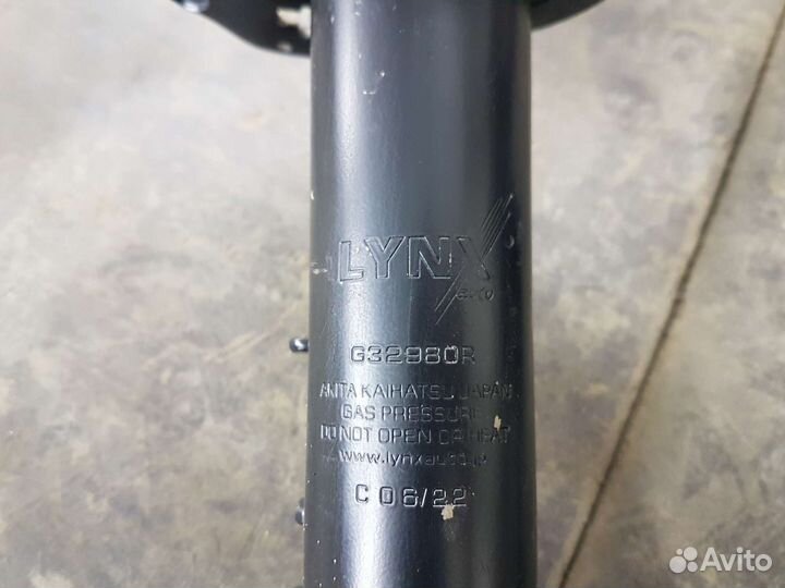 Амортизатор передний hyundai I30