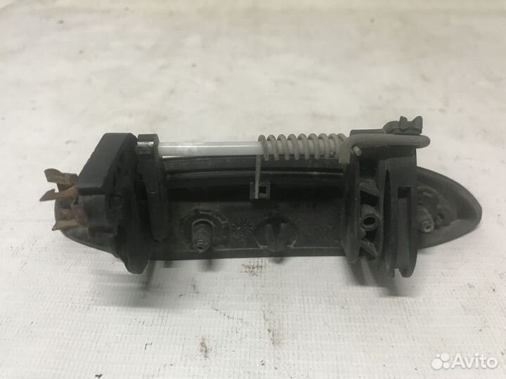 Ручка двери задней наружная левая Renault Logan (2