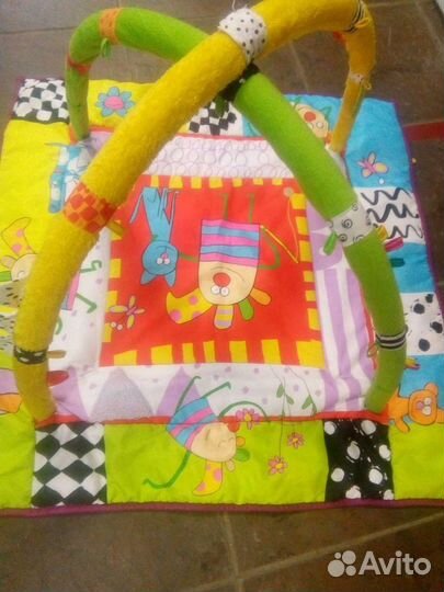 Развивающий коврик