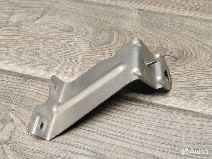 Кронштейн защиты передний левый BMW X3 F25