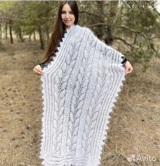 Белый пуховый палантин Козий пух