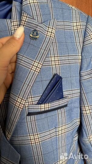 Костюм на выпускной для мальчика 110р